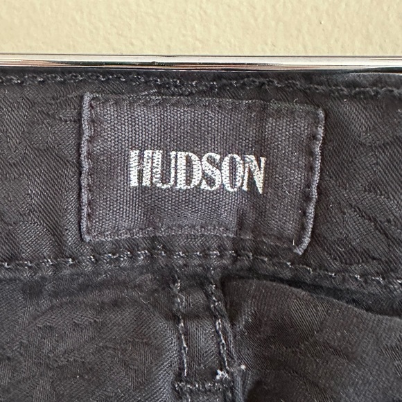 Hudson | Black Jeans with Textured Print, Size 29 ✨ - Picture 2 of 9